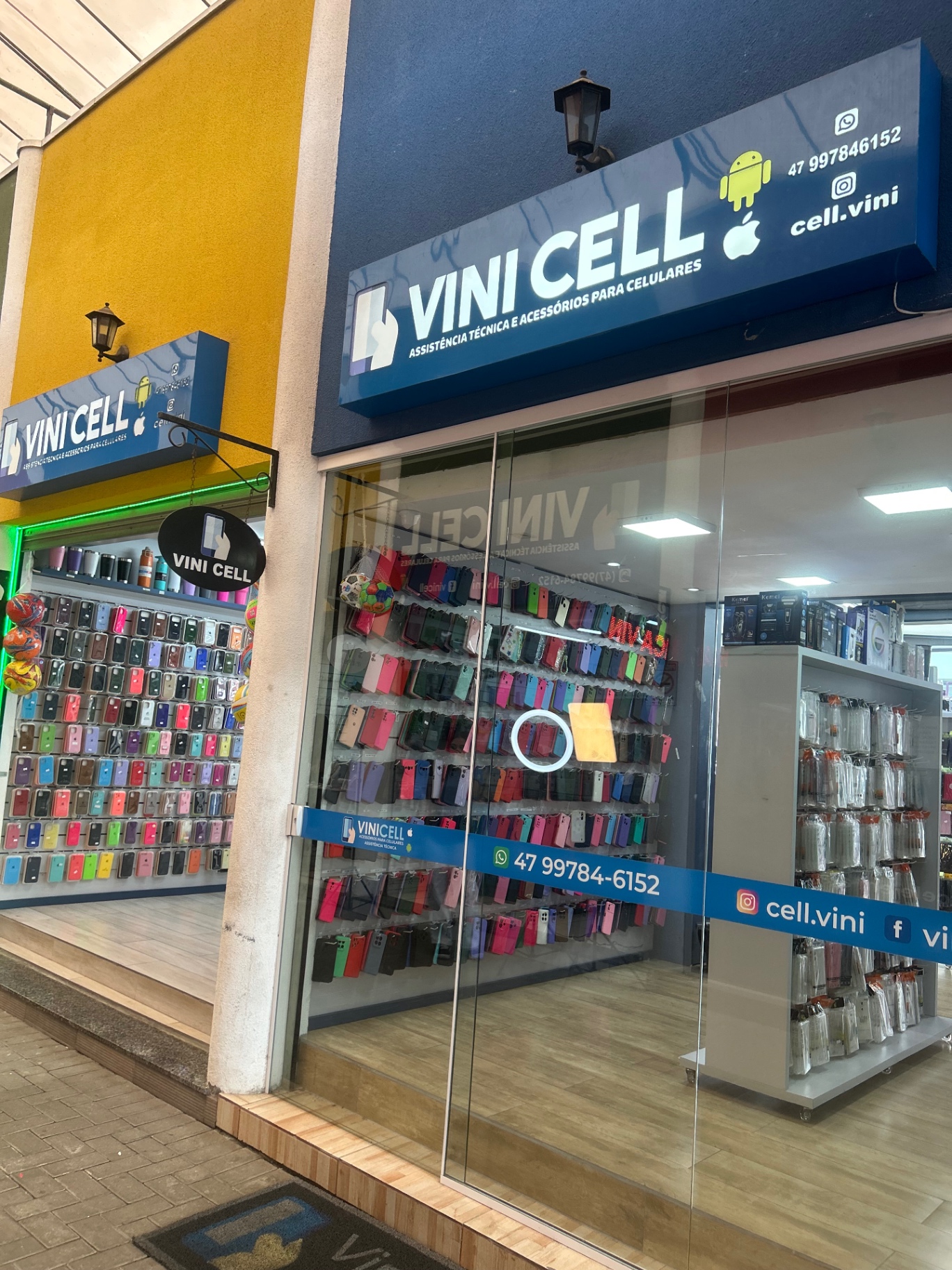 Entrada da loja Vini Cell